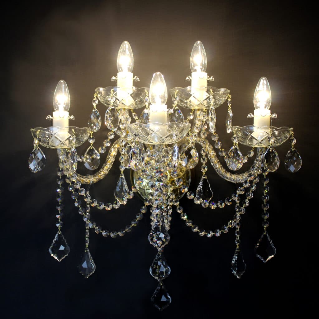 Contemporary crystal lighting by Magnolia Blossom Interiors