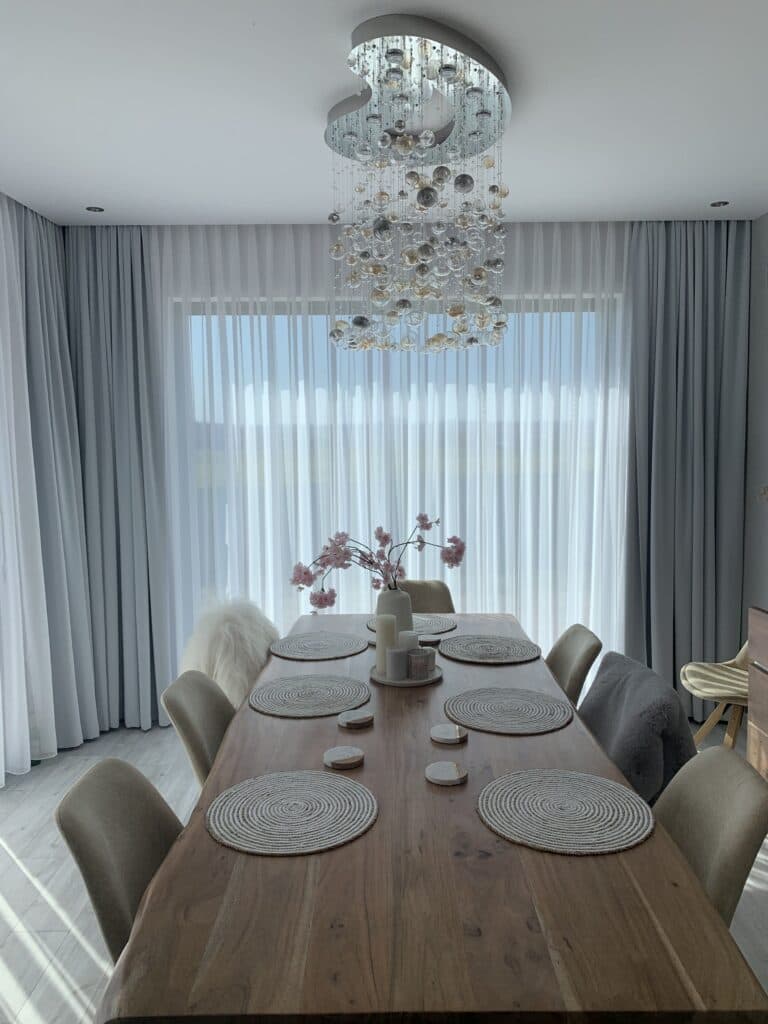 Luxury crystal chandelier by Magnolia Blossom Interiors