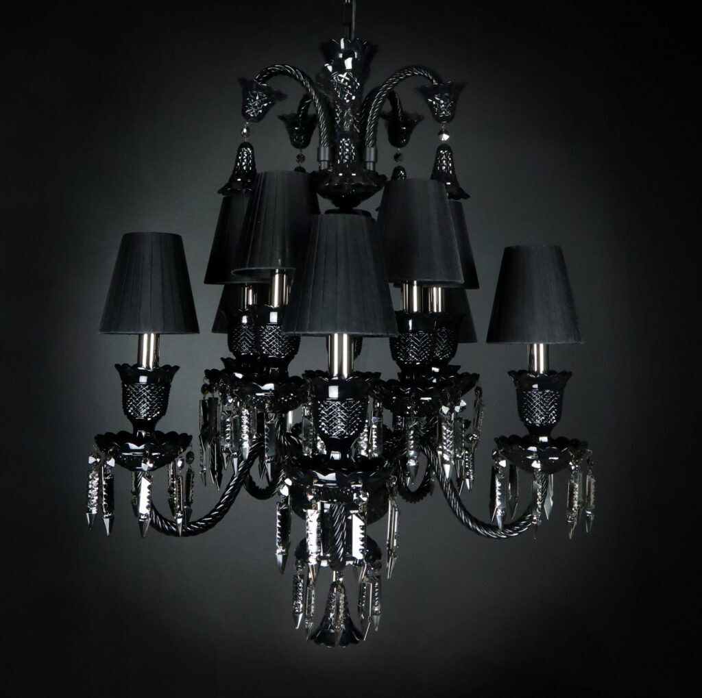 Luxury design chandelier by Magnolia Blossom Interiors