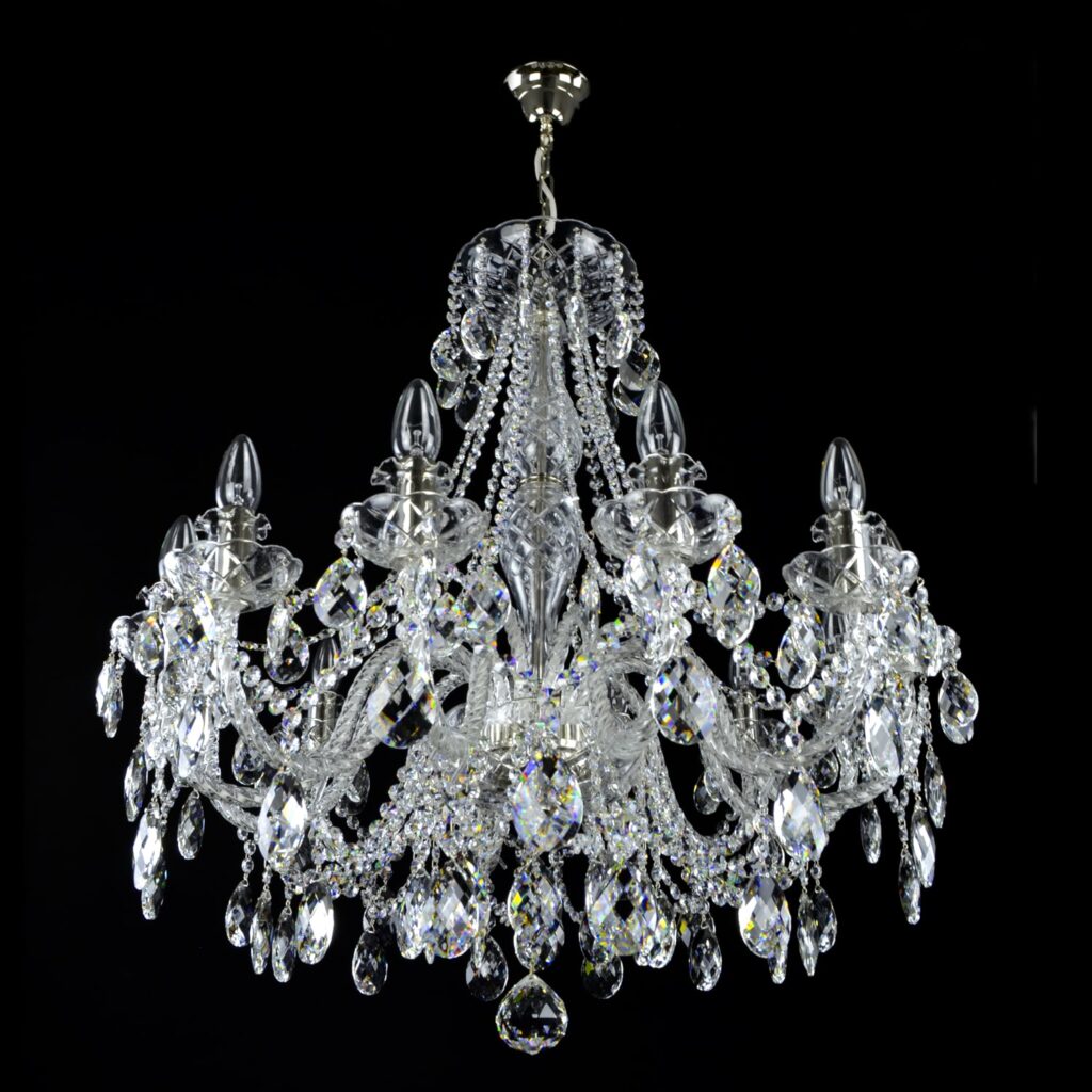 Luxury chandelier crafted for contemporary homes