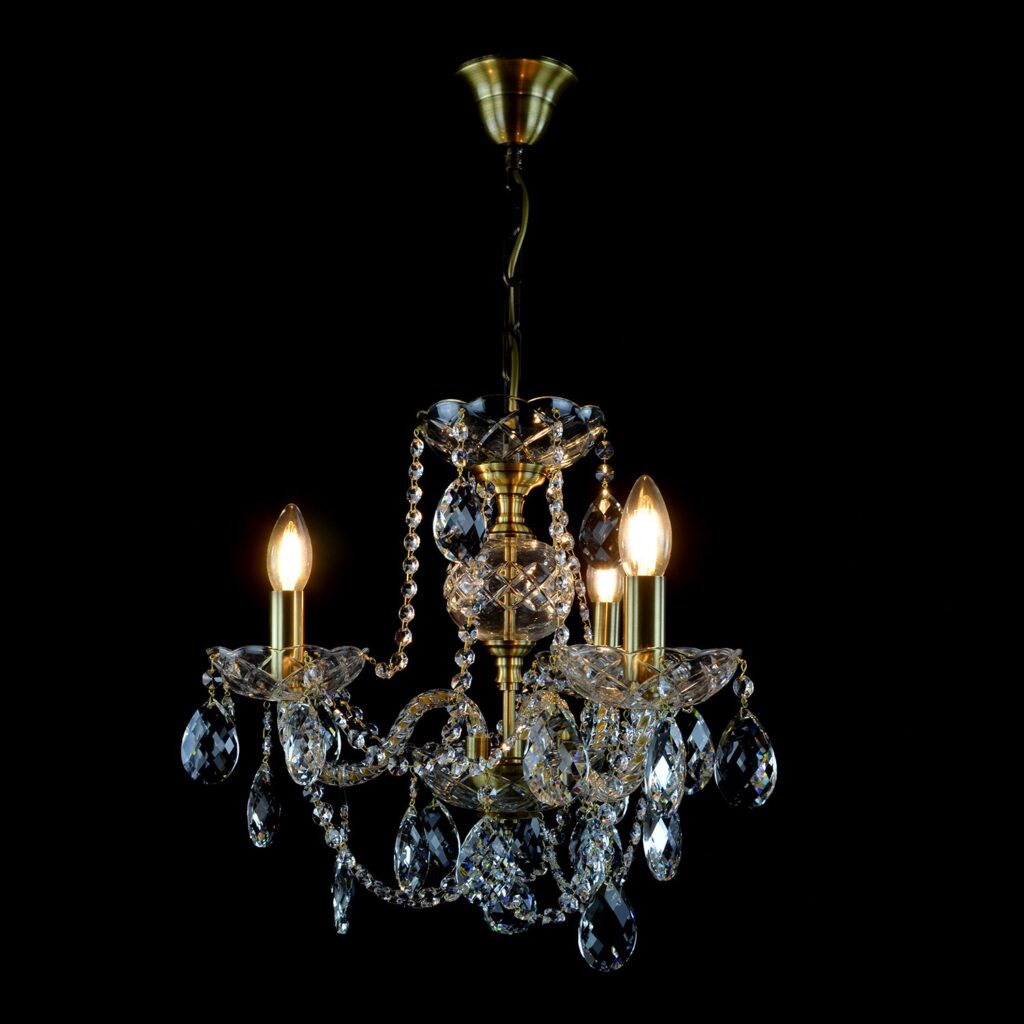 Luxury chandelier design inspired by nature and light