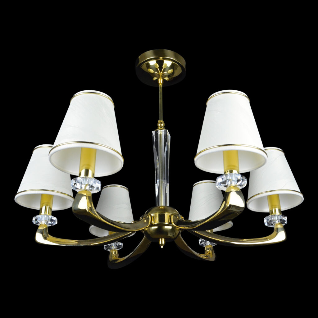 Luxury design chandelier by Magnolia Blossom Interiors