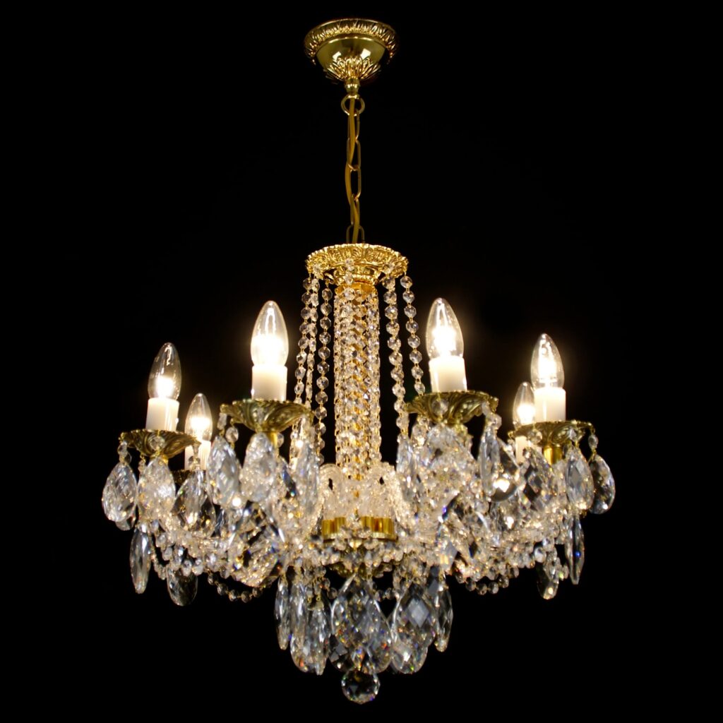 Contemporary crystal lighting by Magnolia Blossom Interiors