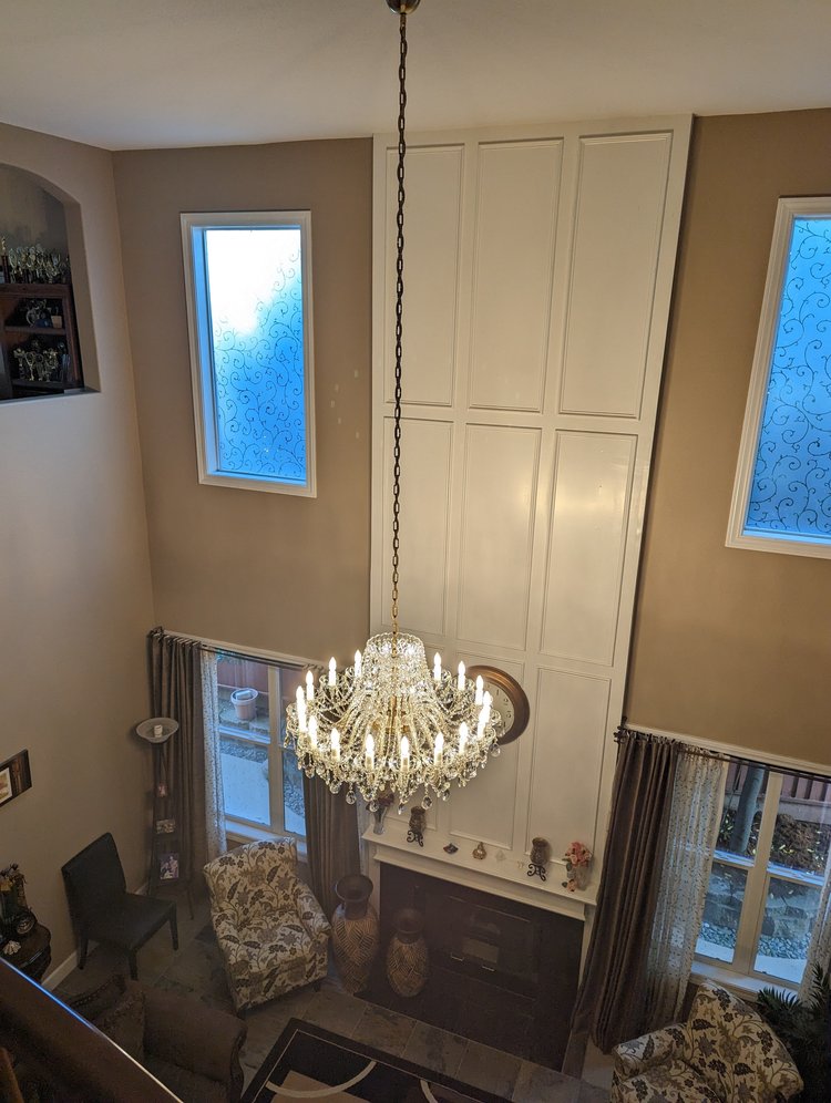 Artistic bespoke chandelier for designer spaces