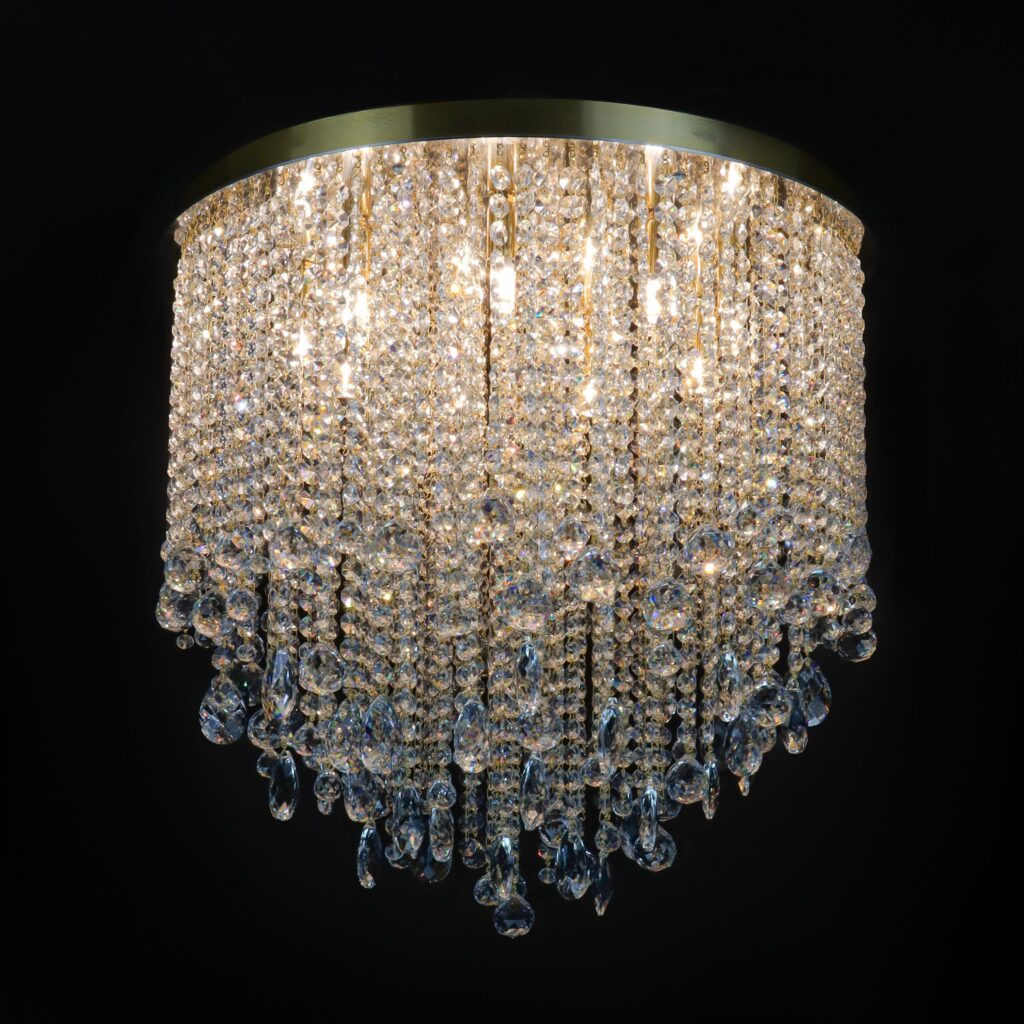 Bespoke lighting creation for exclusive spaces